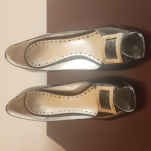 BCBG  patent leather heels